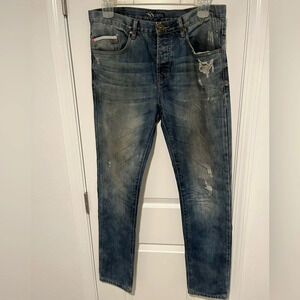 Staple Distressed jeans
